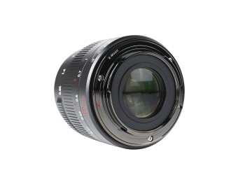 7artisans 35mm F0.95 manual focus lens voor Fujifilm FX systeem camera + Gratis lenspen + 52mm uv filter en zonnekap