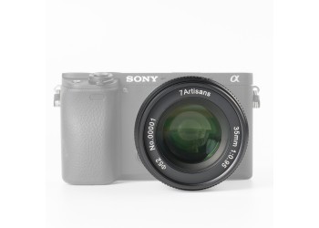 7artisans 35mm F0.95 manual focus lens voor Sony systeem camera + Gratis lenspen + 52mm uv filter en zonnekap