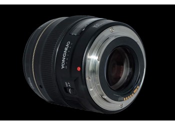 Yongnuo EF 100mm F2.0 autofocus lens voor Canon camera EF EF-S met gratis 58mm uv-filter, zonnekap, lenspen