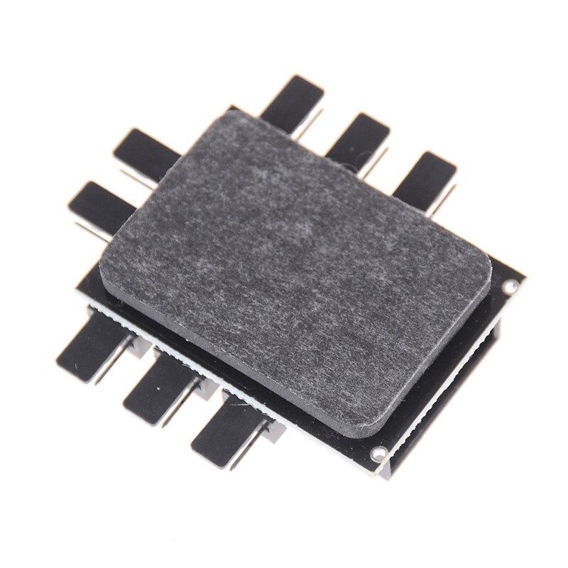 Pc Ide Molex 1 Tot 8 Way Splitter 3-Pin Cooling Fan Hub Power Socket Adapter