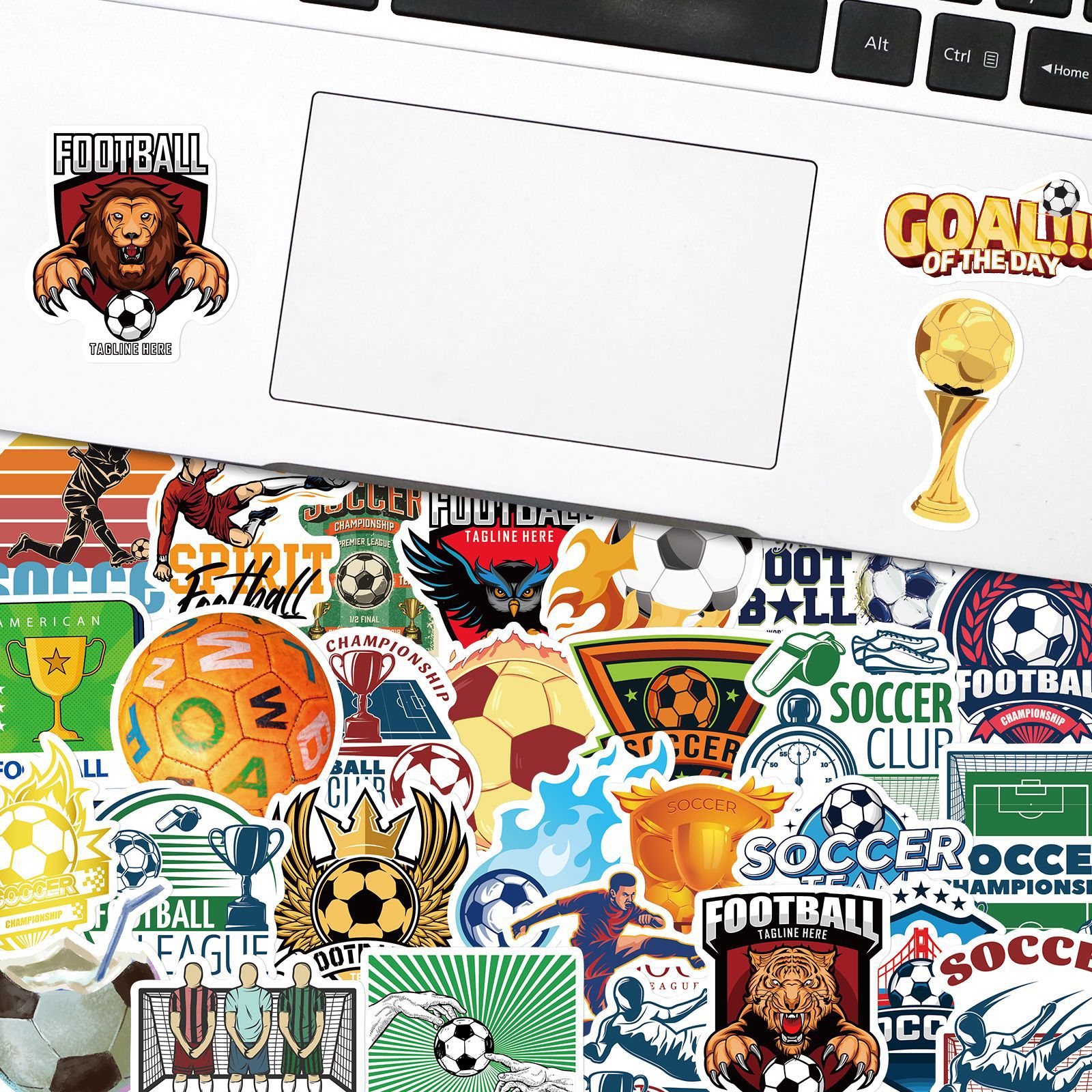 50 stuk voetbal Cartoon stickers voor kinderen en volwassenen Beloningsstickers Journal Laptop Telefoon Stickers